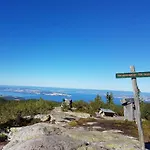 Idylliske Evjua Ved Mjosa * Skreia