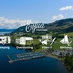 Idylliske Evjua Ved Mjosa