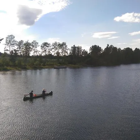 Idylliske Evjua Ved Mjosa Campsite Skreia