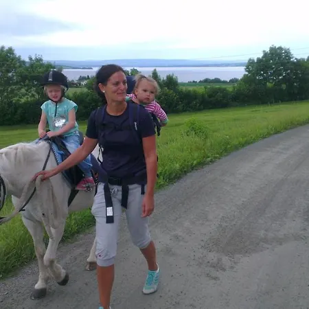 Campsite Idylliske Evjua Ved Mjosa *